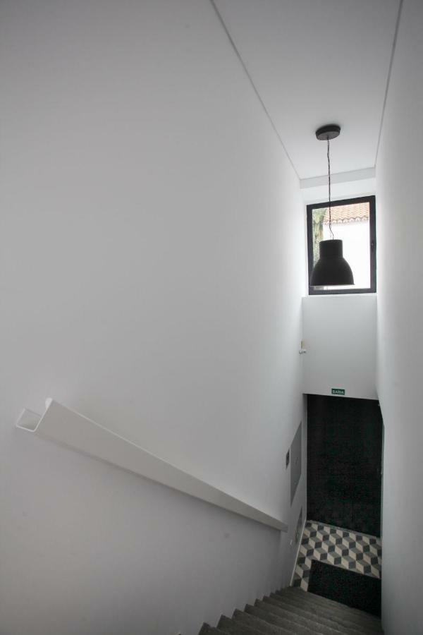 Place Of Moments Urban-Suites Πόντα Ντελγκάντα Εξωτερικό φωτογραφία