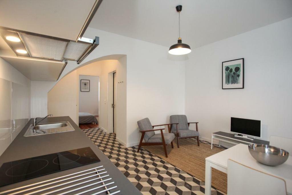 Place Of Moments Urban-Suites Πόντα Ντελγκάντα Εξωτερικό φωτογραφία