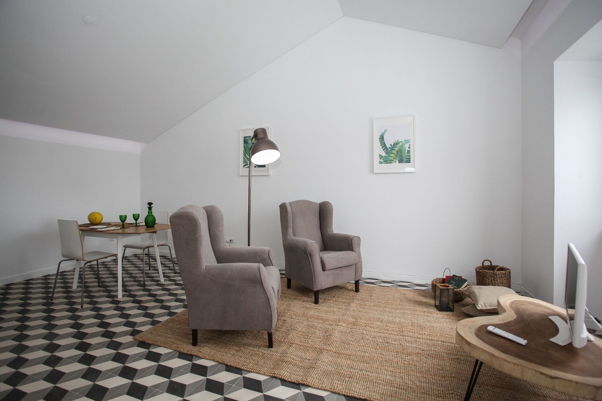 Place Of Moments Urban-Suites Πόντα Ντελγκάντα Εξωτερικό φωτογραφία
